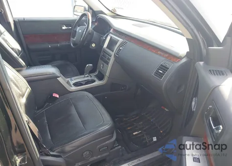 2010 Ford Flex Limited z USA, uszkodzony, nr VIN 2FMGK5DC2ABA66569